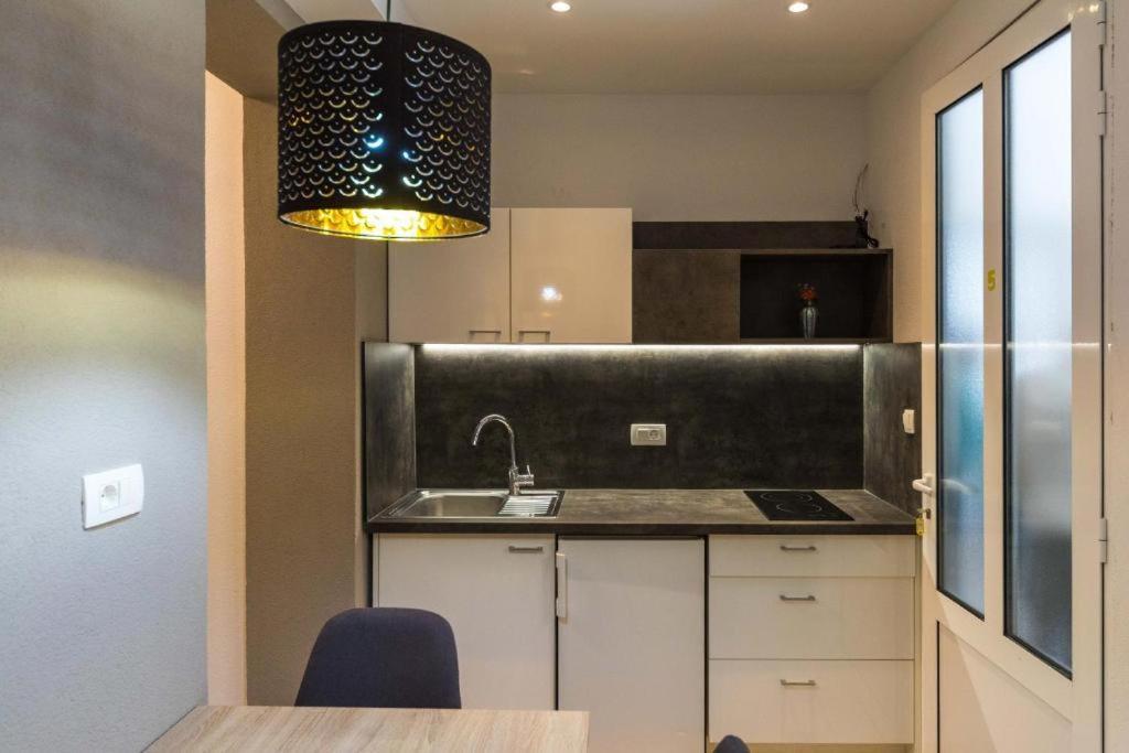 Apartments Gavran 2. Башка-Вода Экстерьер фото